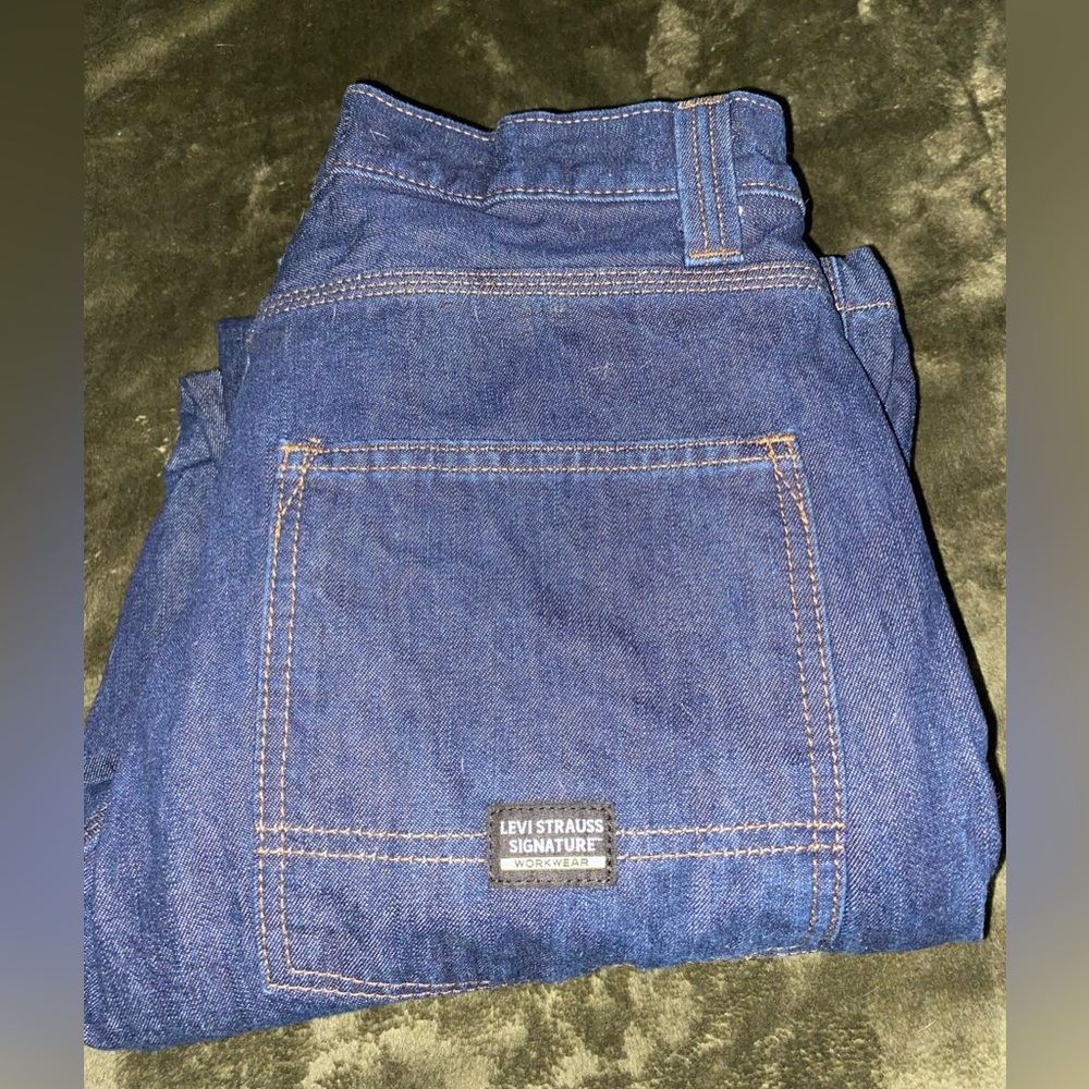 NWOT Men’s Levi’s Insulated Pants- Size 32/32